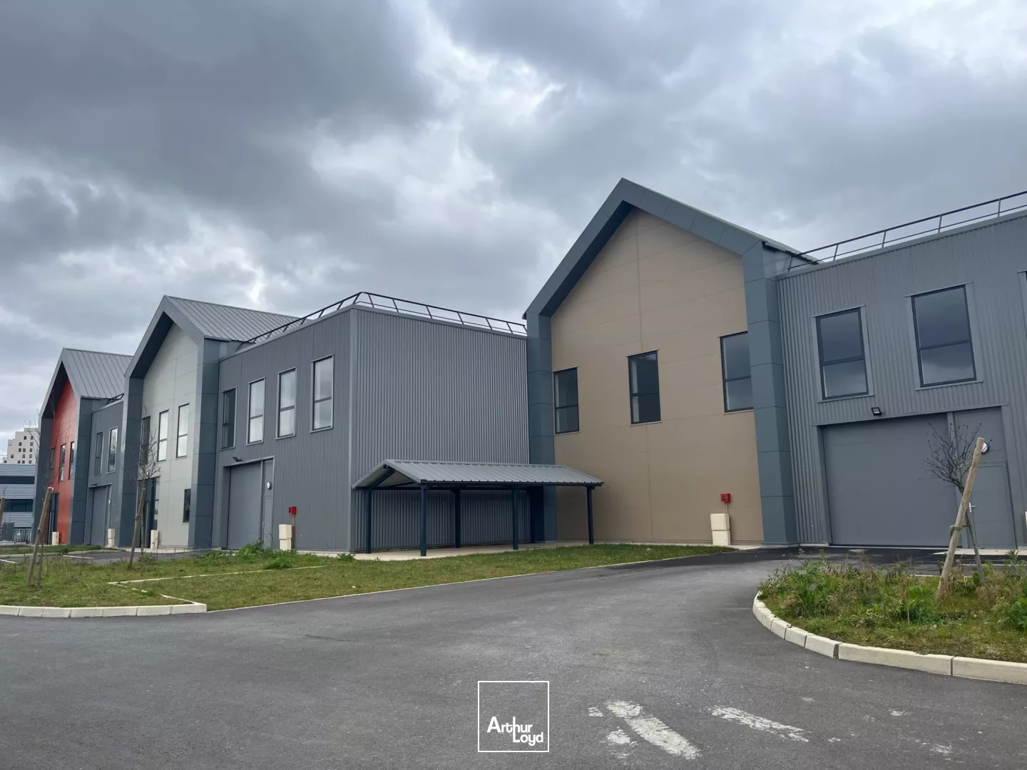 PARC NEUF D'ACTIVITE à LOUER - GENNEVILLIERS GRESILLONS