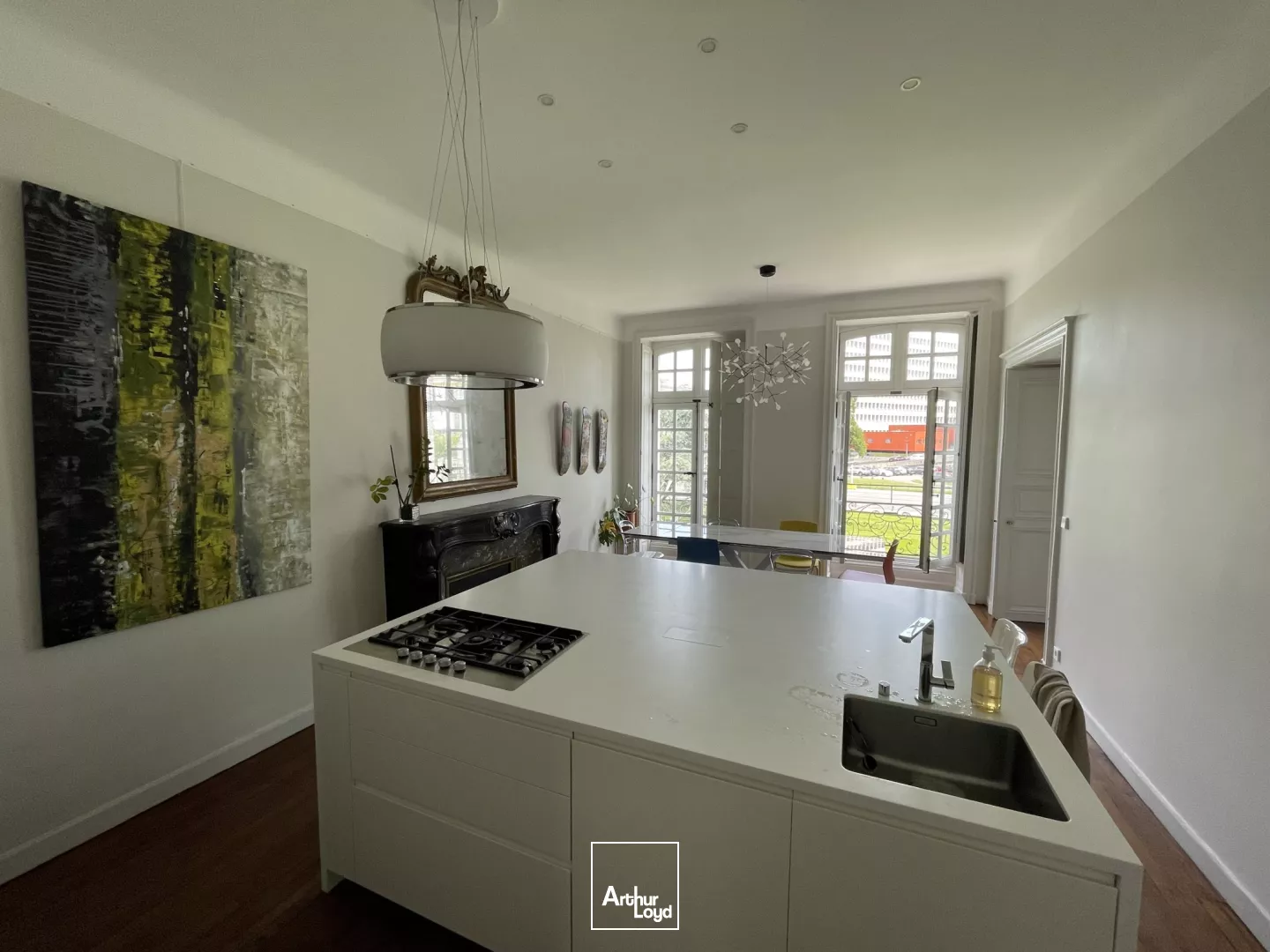 BUREAUX D'EXCEPTION À VENDRE OU À LOUER-200 M²-CENTRE VILLE DE NANTES