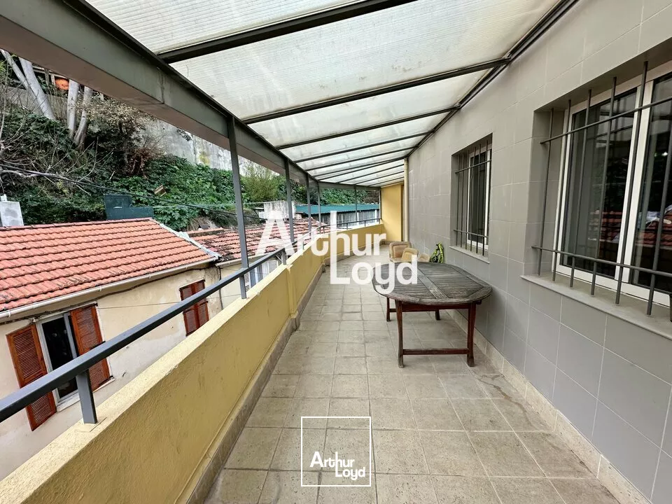 A LOUER 356M² NICE LA MADELEINE SOIT 206M² DE BUREAUX ET 150M² DE LOCAL D'ACTIVITE