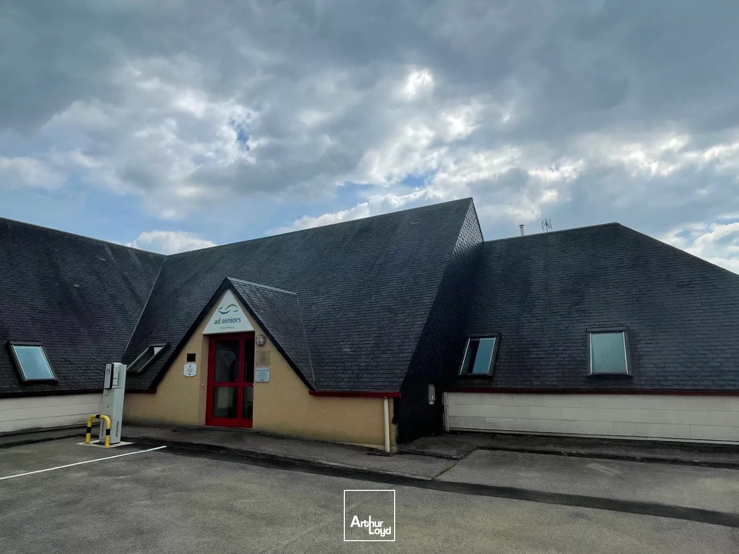Bureaux à louer à LE MESNIL ESNARD 76240
