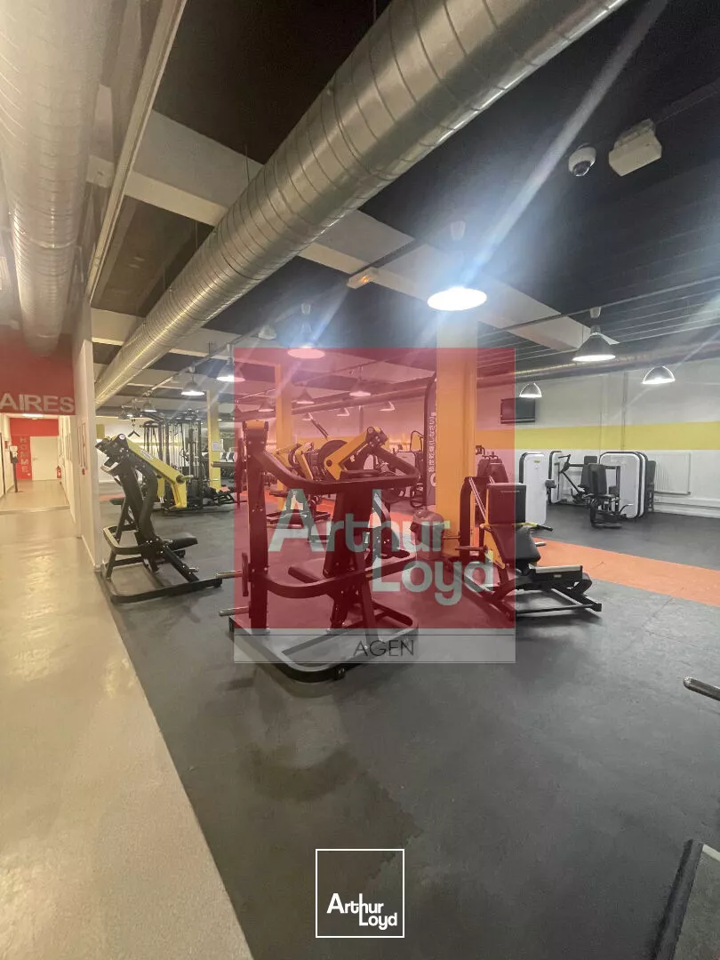 À VENDRE - Local commercial d'exception avec option location-vente