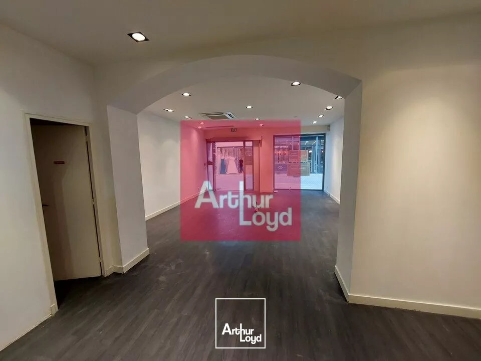 LOCAL COMMERCIAL 103 M² A LOUER CLERMONT-FERRAND CENTRE VILLE