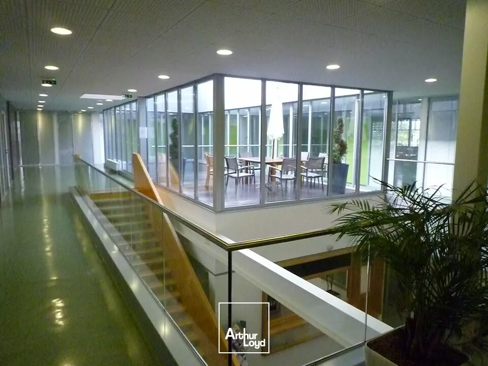 BUREAUX à LOUER de 80 m²