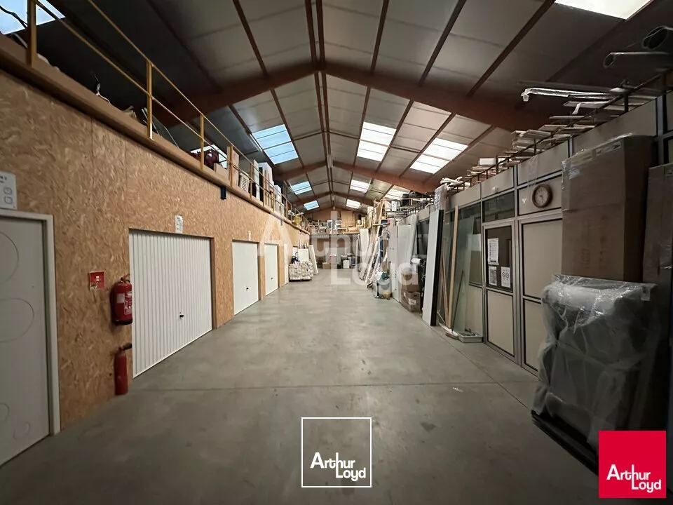 BETTON - LOCAL D'ACTIVITE A VENDRE - 450 M²