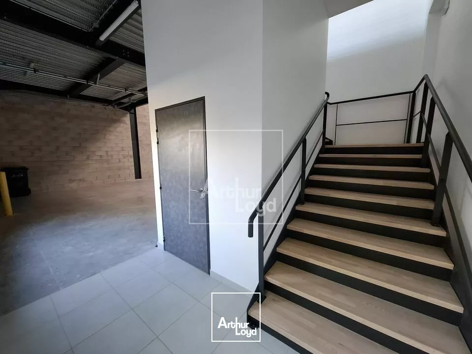 Entrepôts neufs à louer 