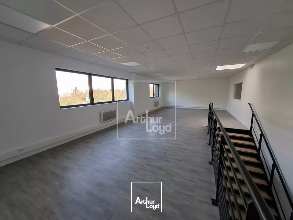 Entrepôts neufs à louer 