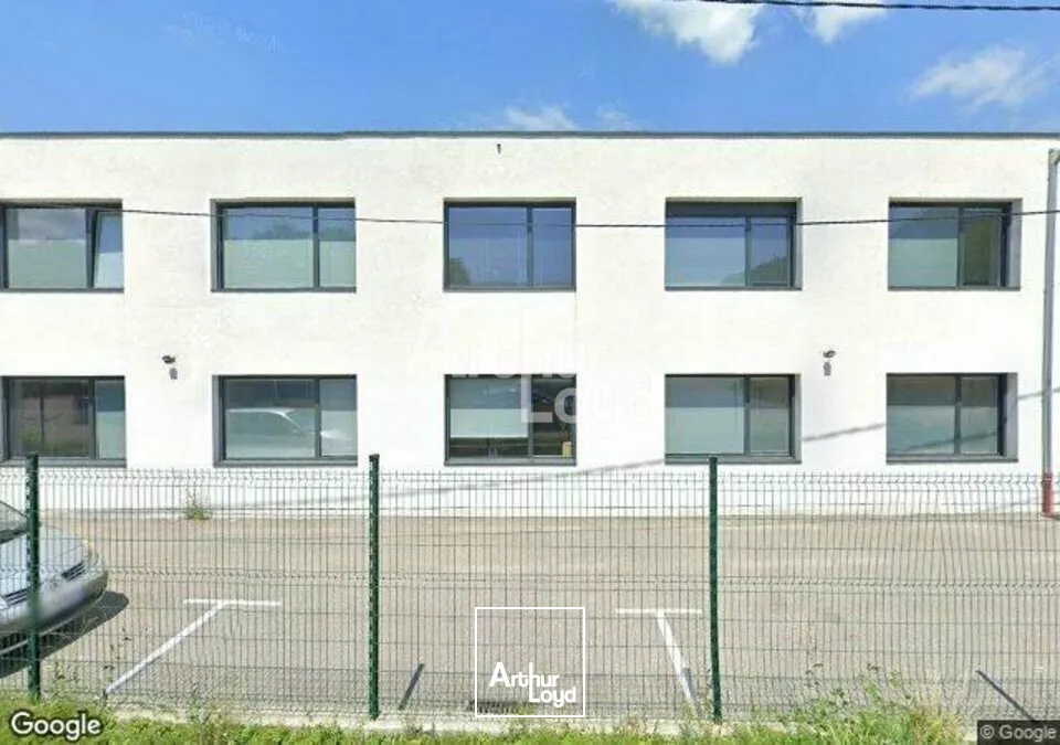 A VENDRE ou A LOUER - Bureaux en très bon état (secteur Chambéry Sud)