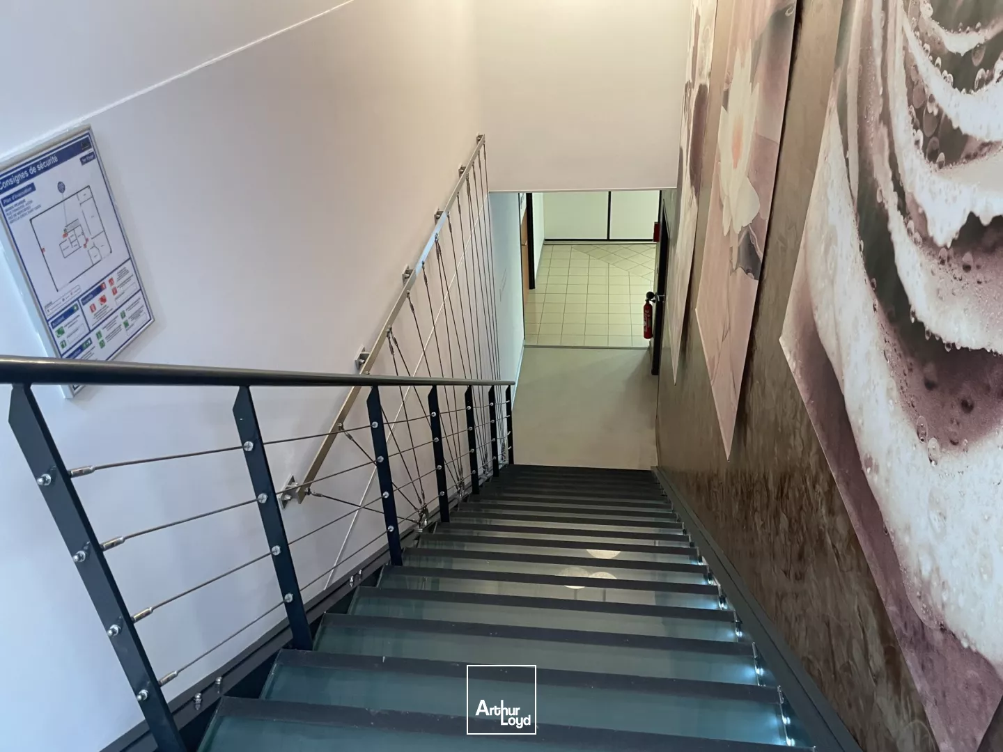 A LOUER BUREAUX 460 M2 LACROIX SAINT OUEN - PARC TERTIAIRE