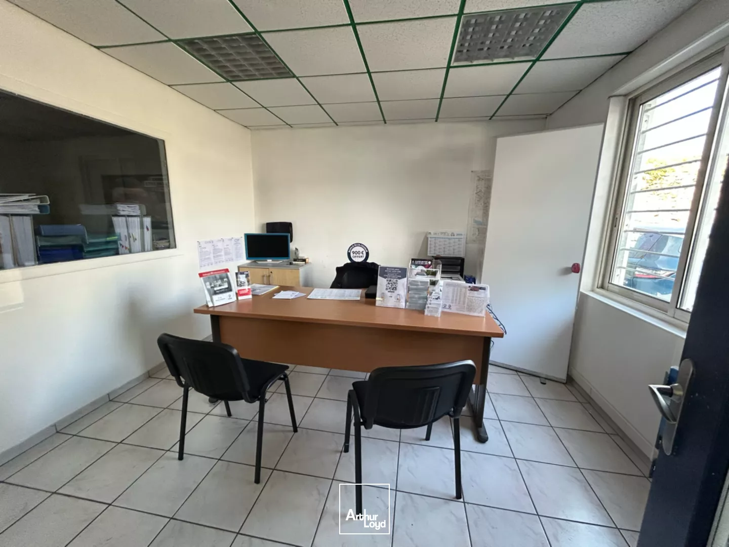 À louer : entrepôt / local d'activité - 587 m² - Saint-Herblain - axe Nantes / Saint-Nazaire