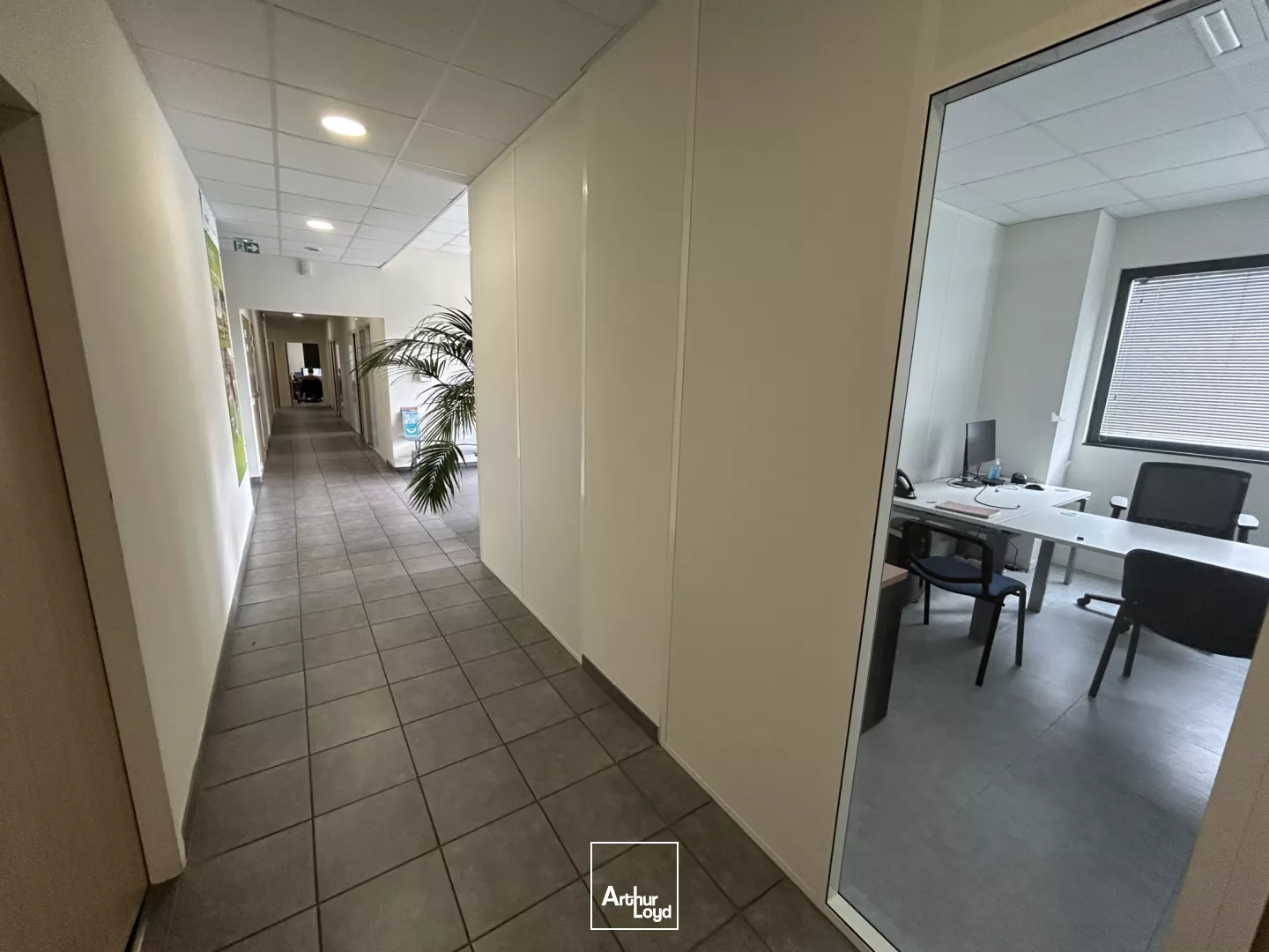 Bureaux à louer à SAINT JEAN D'ILLAC 33127