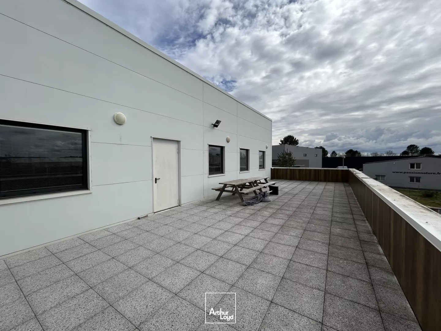 Bureaux à louer à SAINT JEAN D'ILLAC 33127