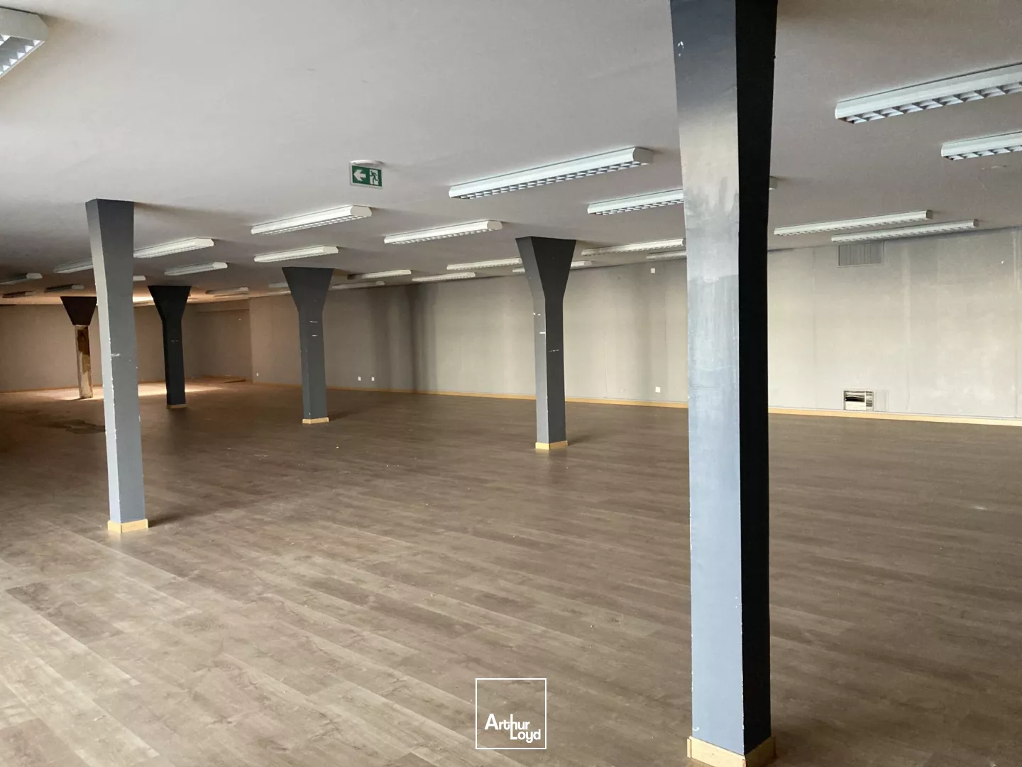 Locaux d'activité à louer à EVREUX 27000