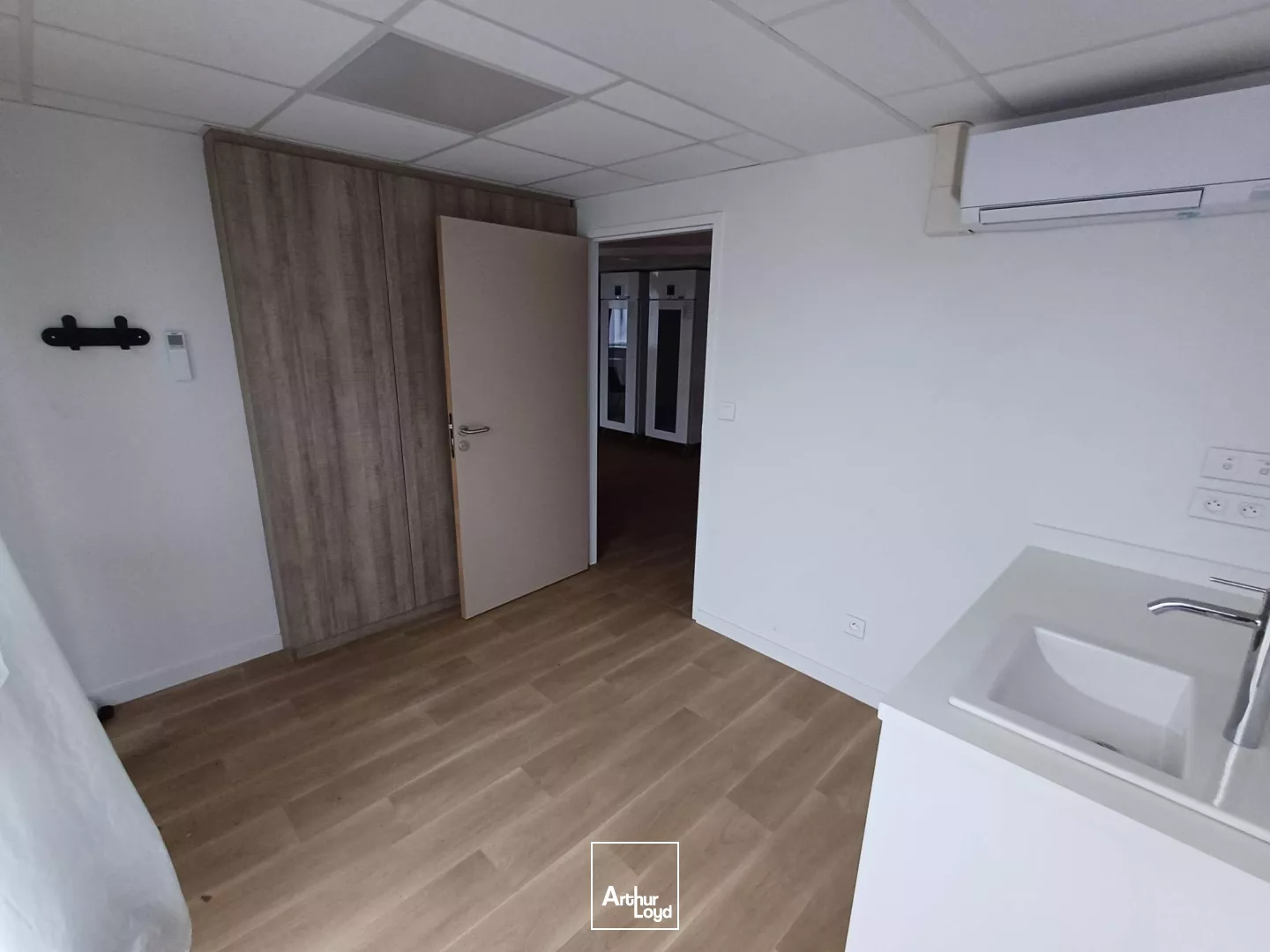 Local commercial à vendre