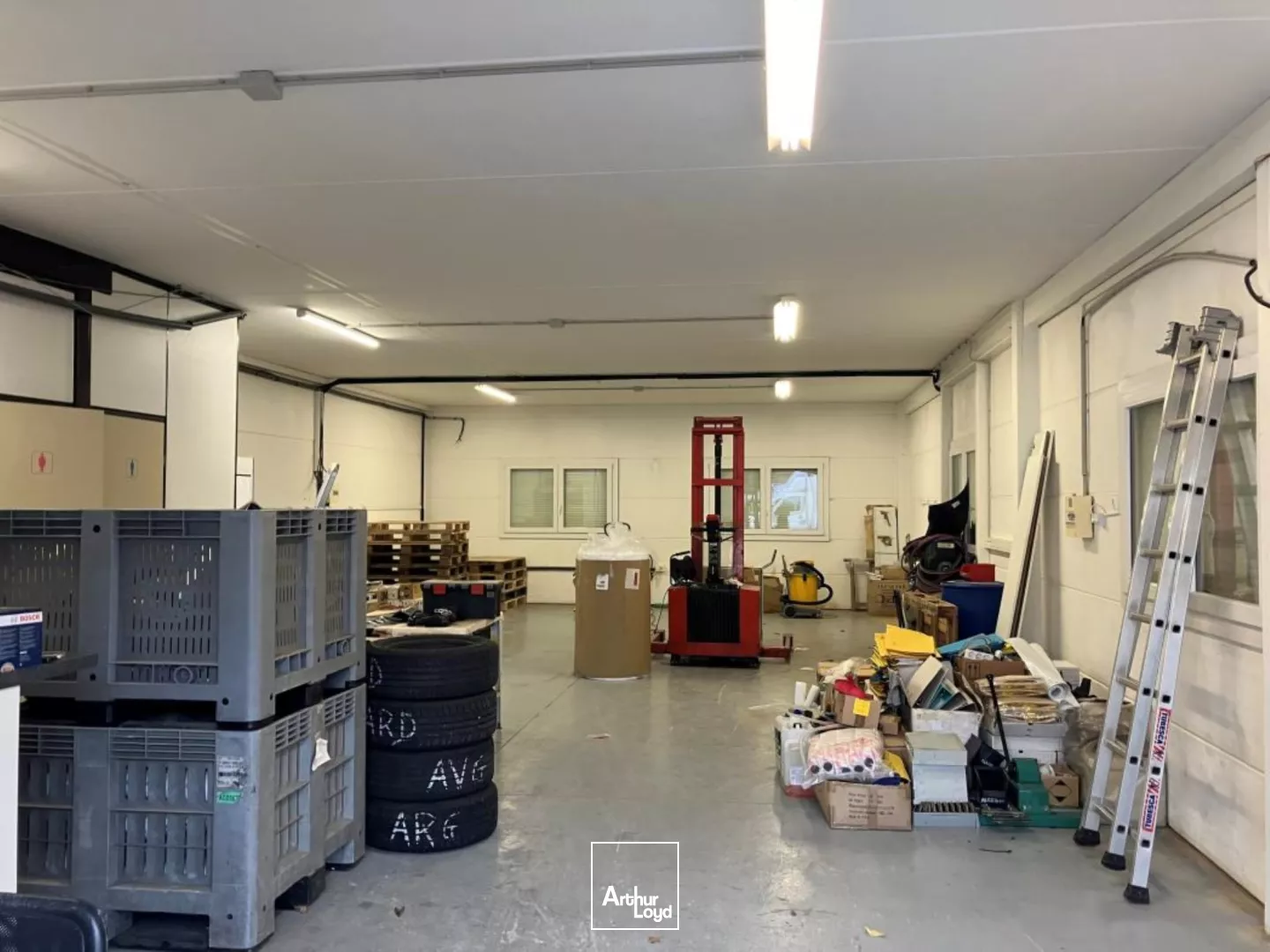 Locaux d'activité à louer à VILLEBON SUR YVETTE 91140