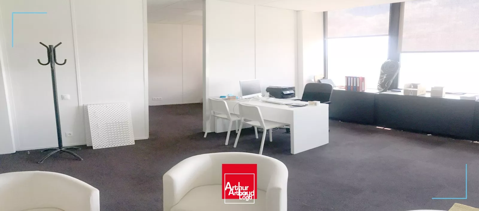 Tour Mercure - Petites surfaces de Bureaux à Louer - A Proximité des Gares