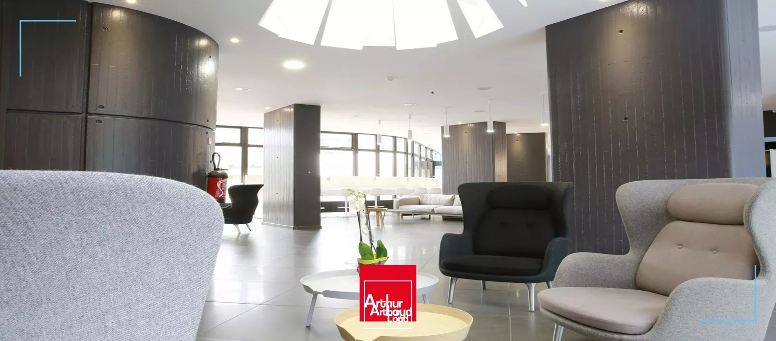 Tour Mercure - Petites surfaces de Bureaux à Louer - A Proximité des Gares