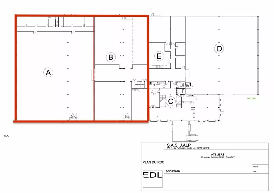 LOCATION ENTREPOT CHAURAY 2450m2 AVEC QUAI