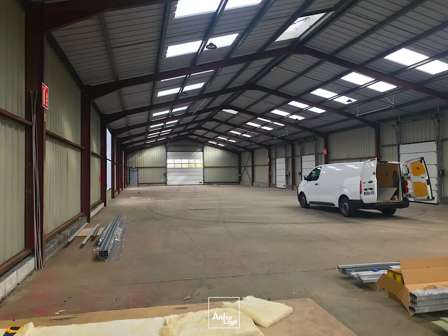 A Louer A vendre Entrepôt à Cambrai 