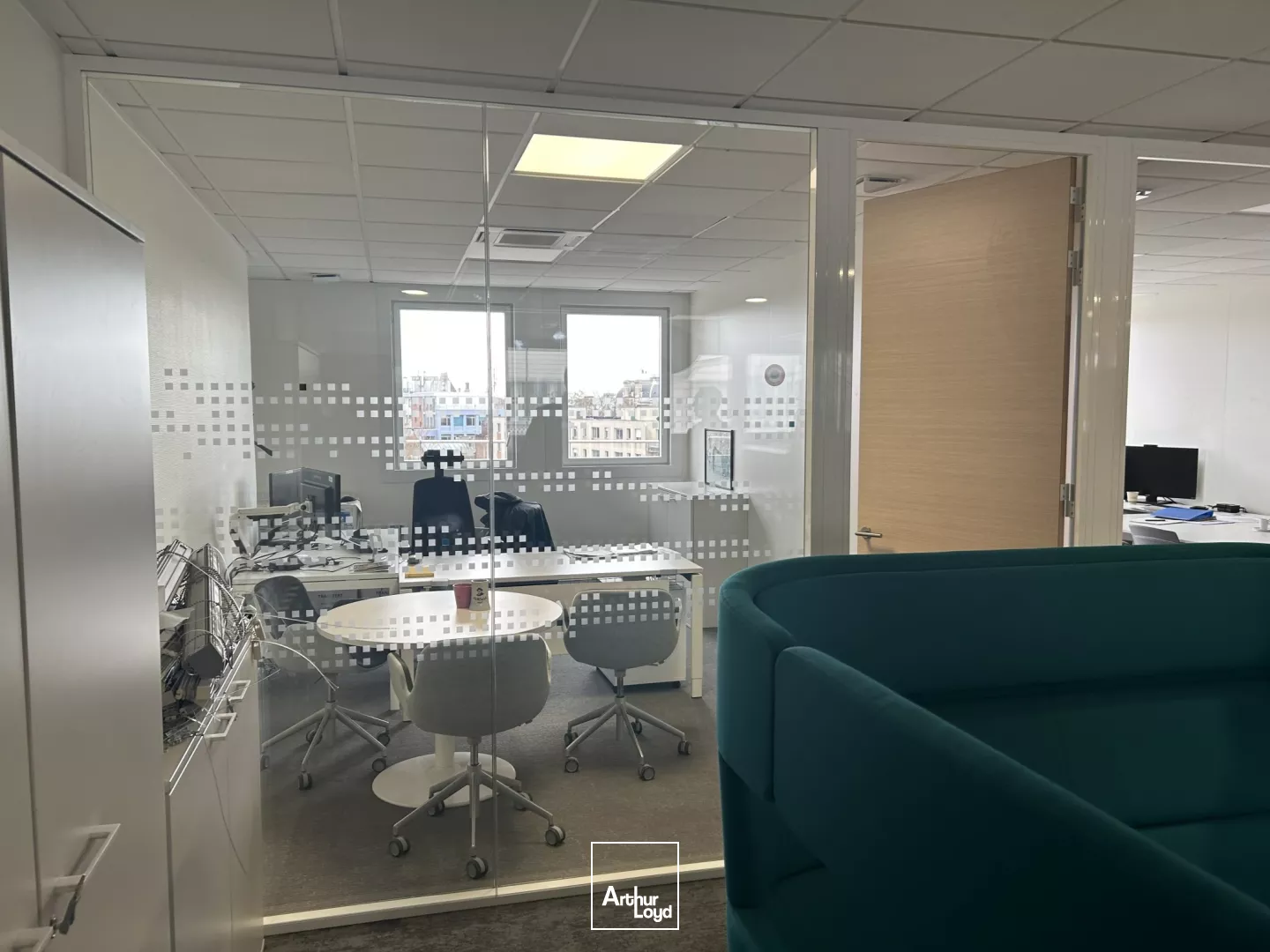 À louer : Bureaux modernes et fonctionnels au coeur de Lille - Emplacement stratégique et prestations de qualité