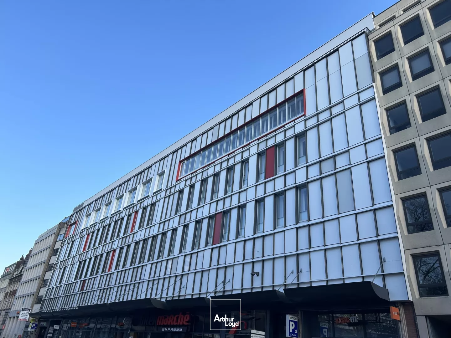 À louer : Bureaux modernes et fonctionnels au coeur de Lille - Emplacement stratégique et prestations de qualité