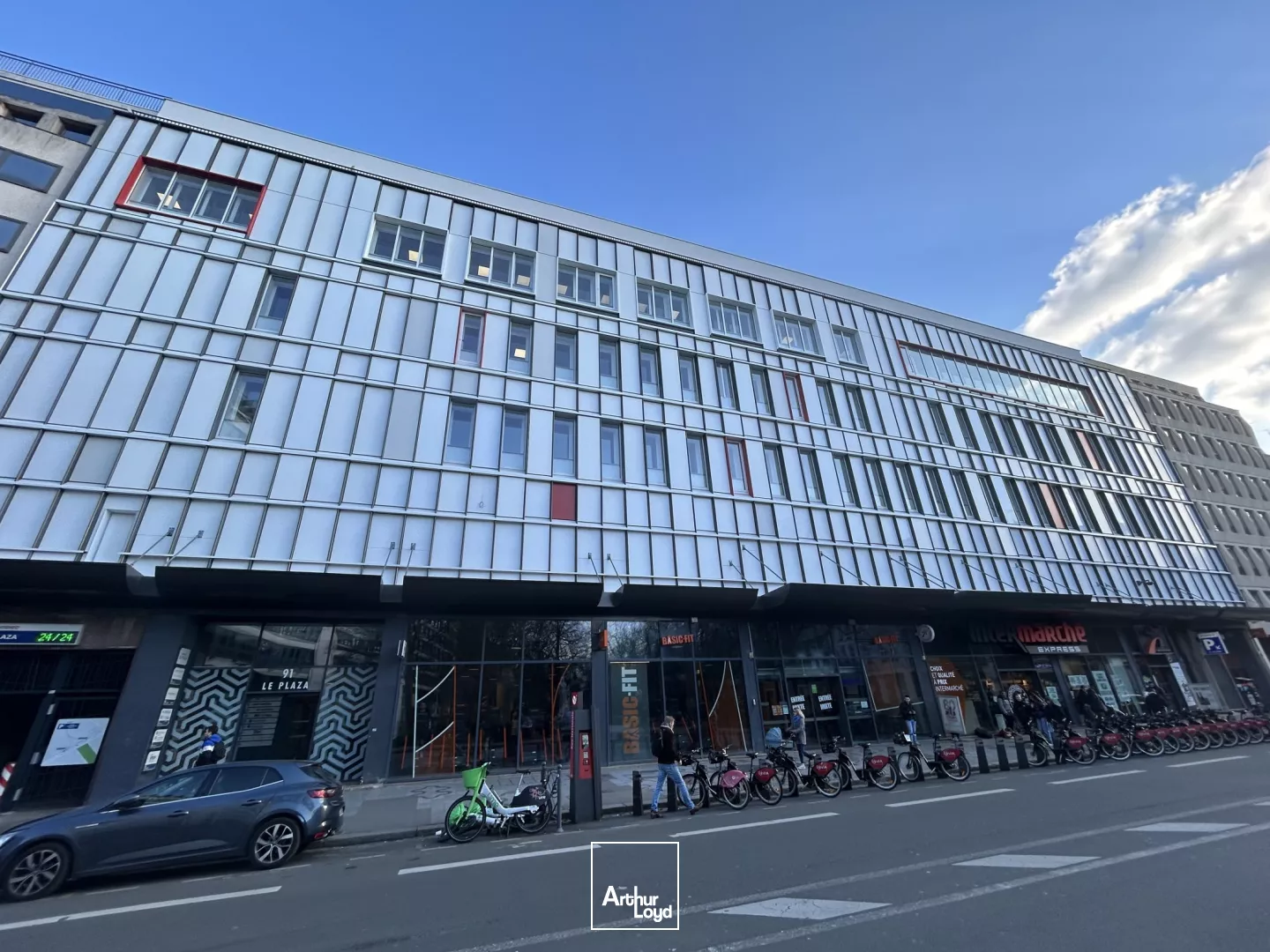 À louer : Bureaux modernes et fonctionnels au coeur de Lille - Emplacement stratégique et prestations de qualité