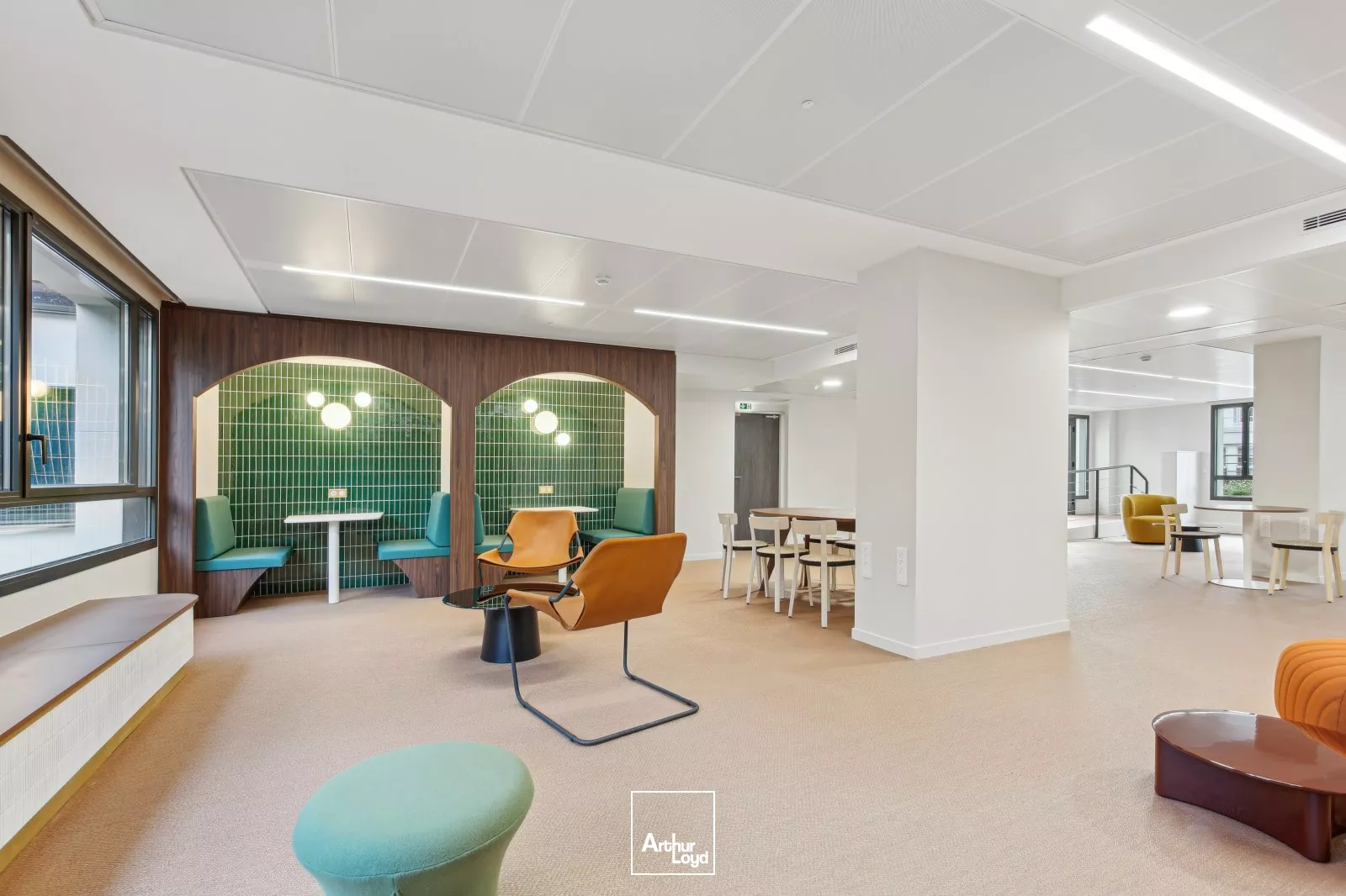 Bureaux rénovés en premier jour - Rooftop 360° avec vue tour Eiffel- pied de métro et RER