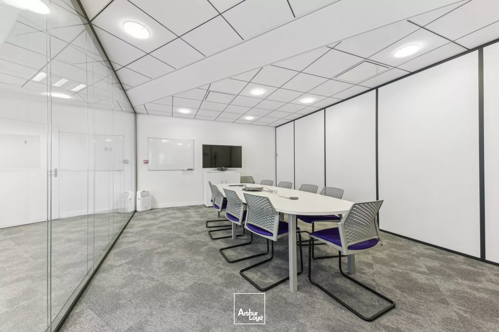 Bureaux à louer à PARIS 75016