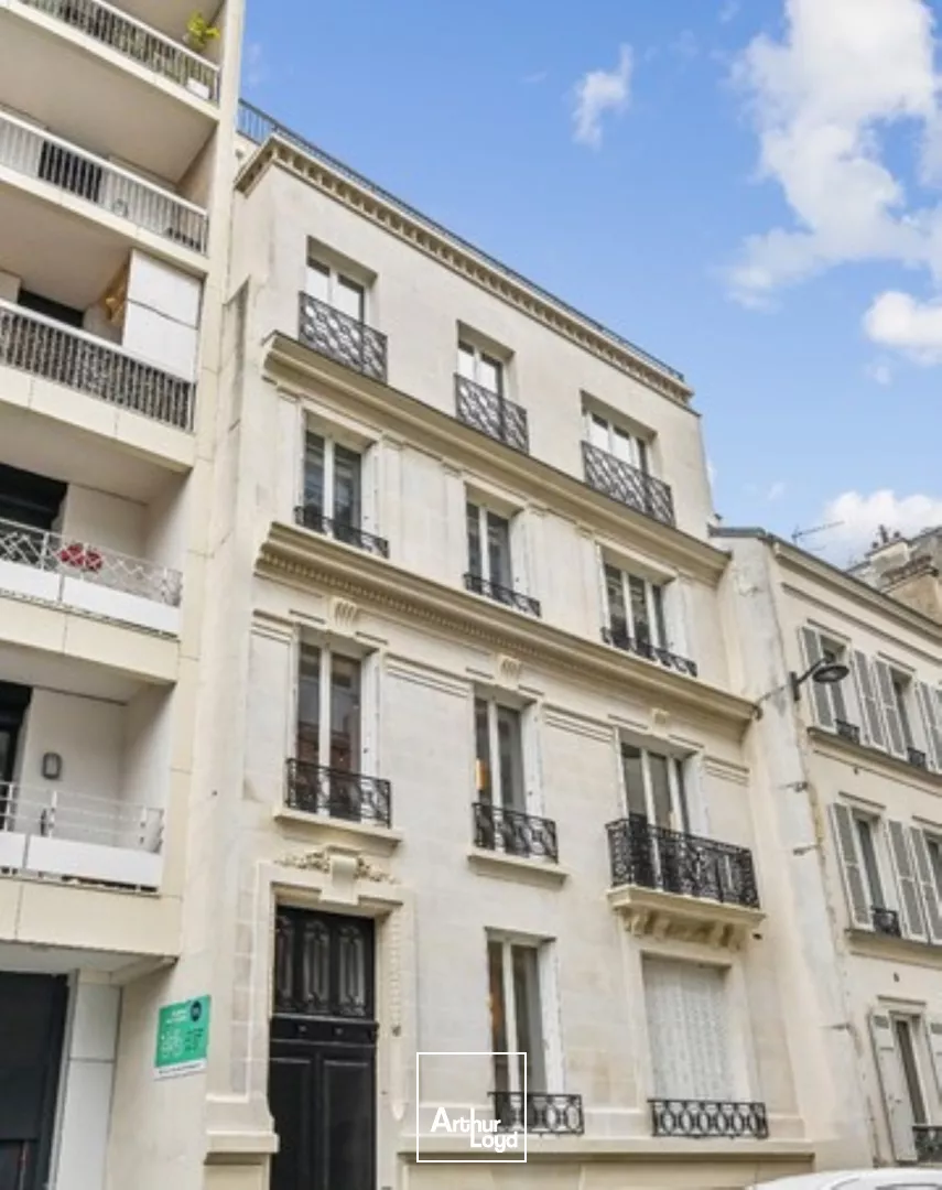 Bureaux à louer à PARIS 75016