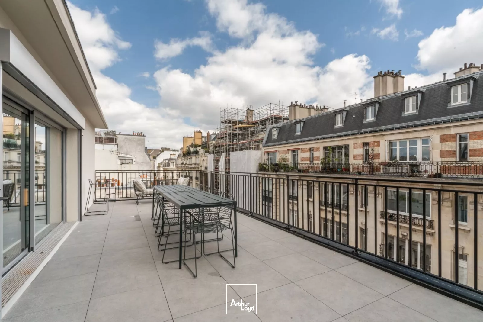 Bureaux à louer à PARIS 75016