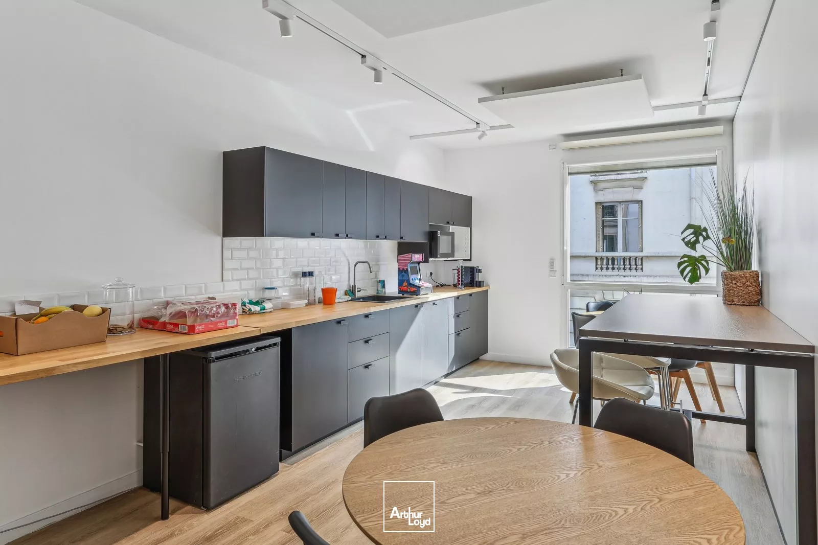 Bureaux a sous-louer à PARIS 75016