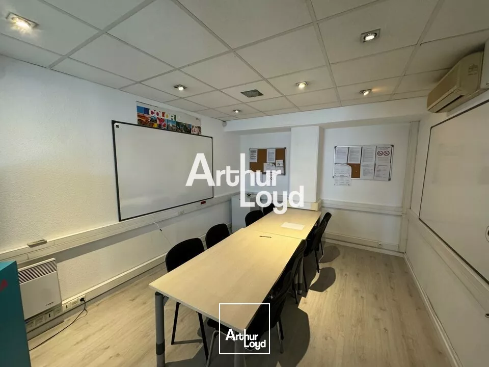 Bureaux à louer 120 m² cloisonnés et climatisés bon standing - Valbonne