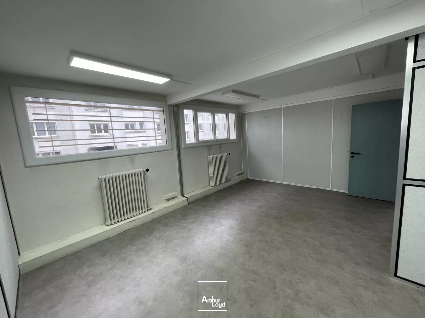 BUREAUX À LOUER-145 M²-ÎLE DE NANTES