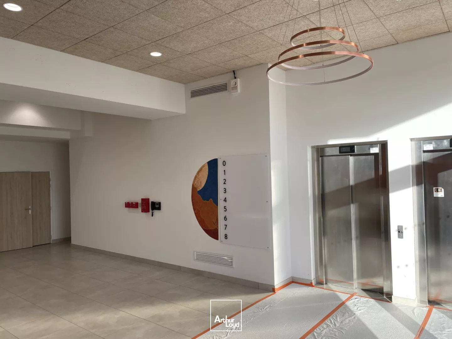 BUREAUX A LOUER ILE DE NANTES - REPUBLIQUE