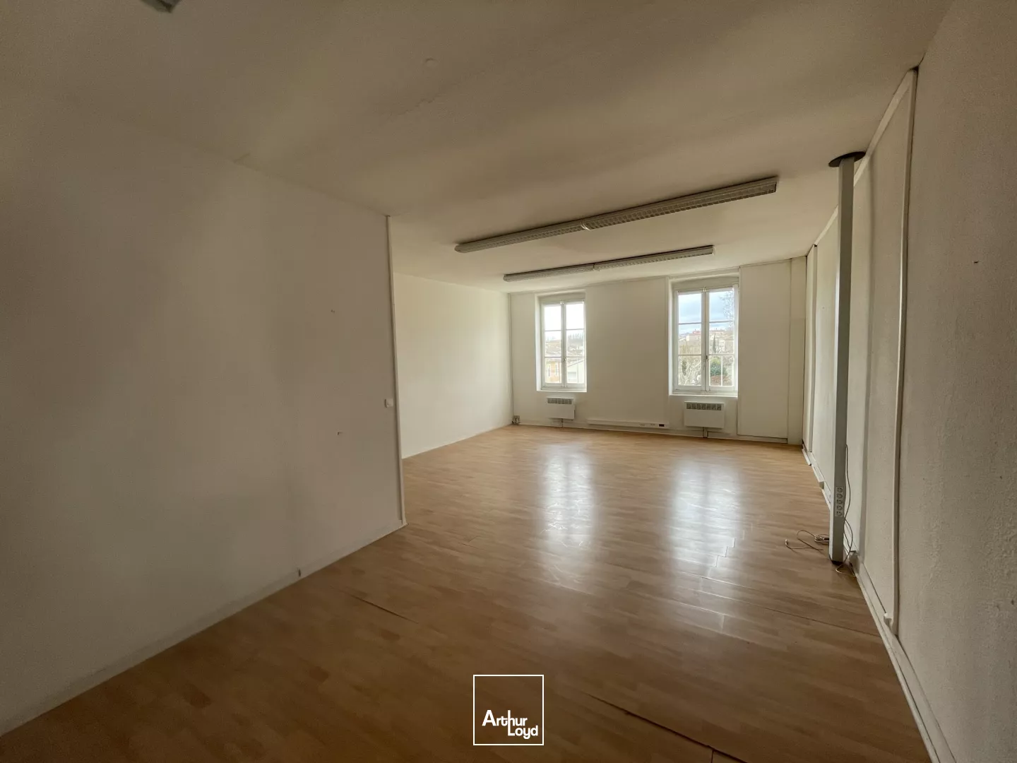 À LOUER - Bureaux lumineux et modulables à Narbonne de 478 m², divisibles à partir de 83 m2