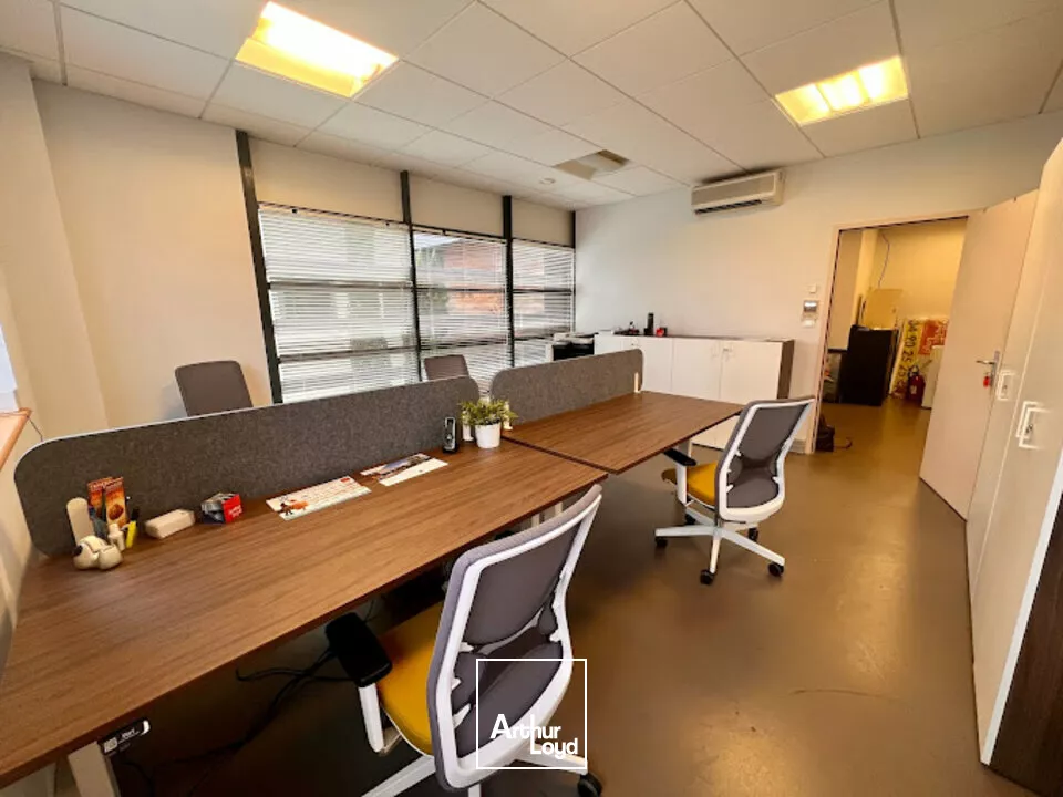 Avignon extra muros - Bureaux à louer 