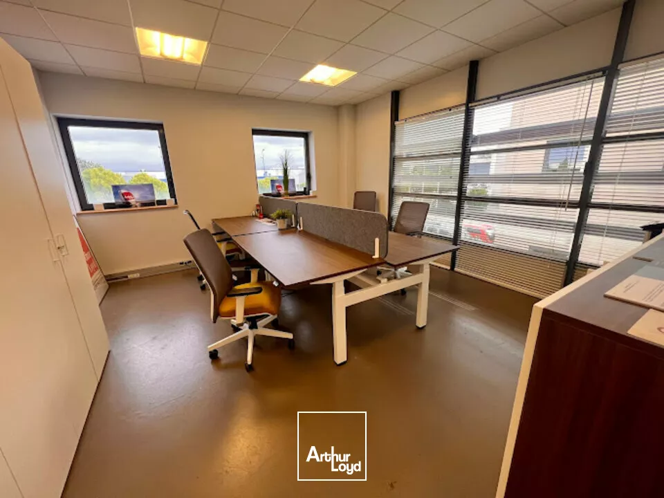 Avignon extra muros - Bureaux à louer 