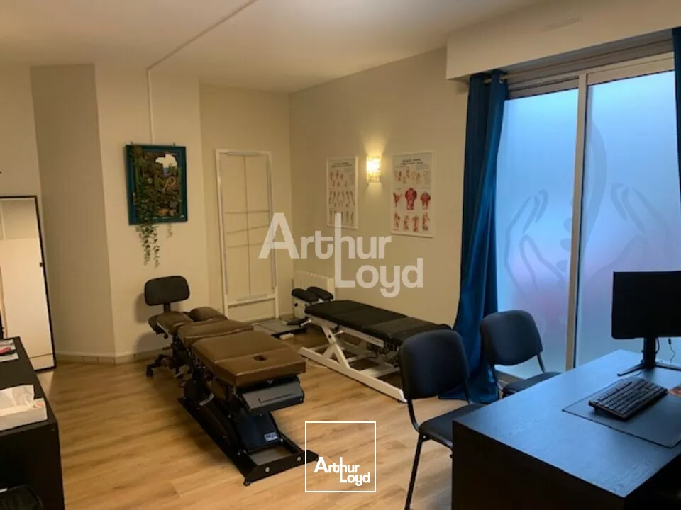 LOCAL PROFESSIONNEL 125m²