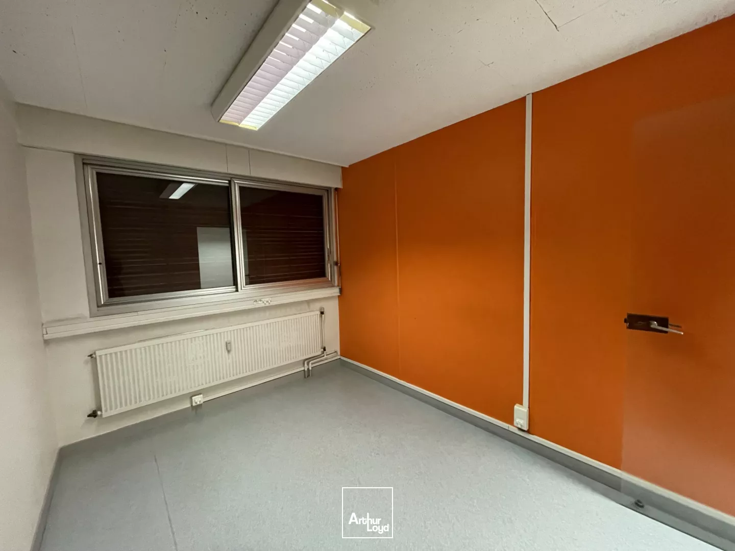 BUREAUX À VENDRE-240 M²-CENTRE VILLE DE NANTES