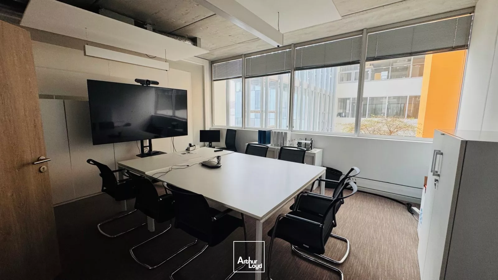 PLATEAU DE BUREAUX 194 M² LE BASSAM BREST PORT DE COMMERCE