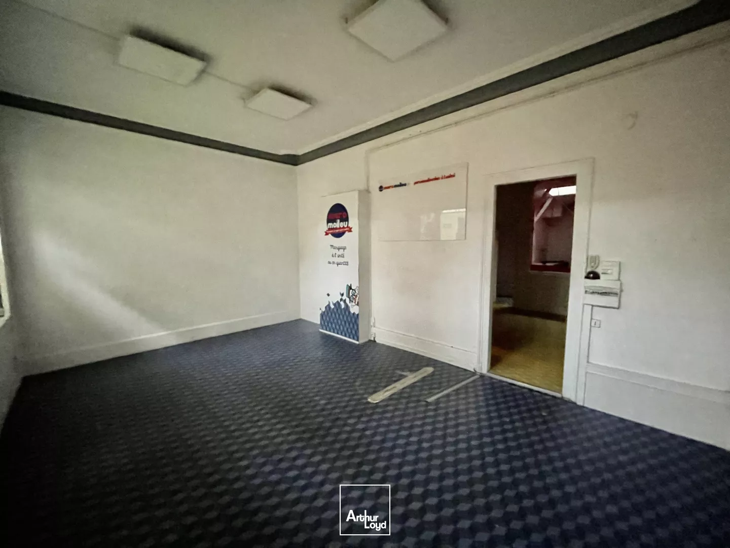 Locaux commerciaux à vendre à ROUEN 76000