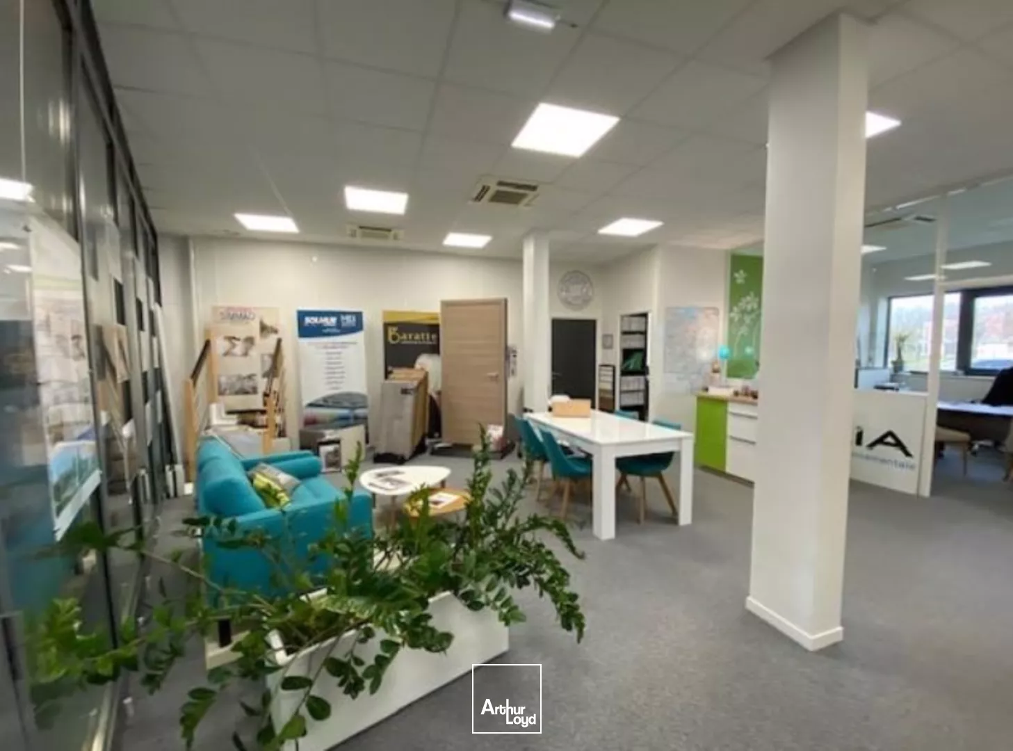 Bureaux à louer à ISNEAUVILLE 76230