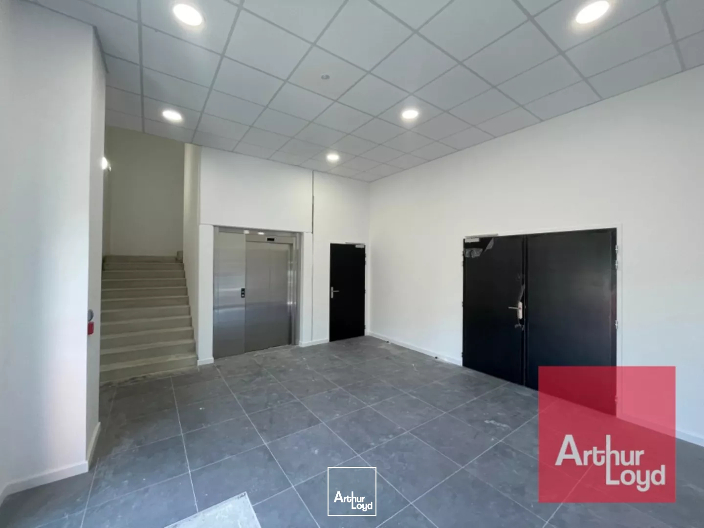VENTE LOCAUX D'ACTIVITÉ - ZFU - À PARTIR DE 122 M2 MONTPELLIER OUEST