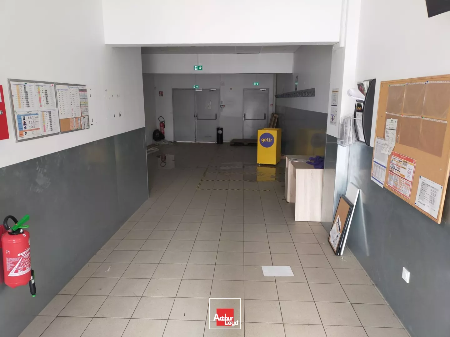 LOCAL COMMERCIAL 348 M²A VENDRE GRENOBLE PROCHE GRAND PLACE