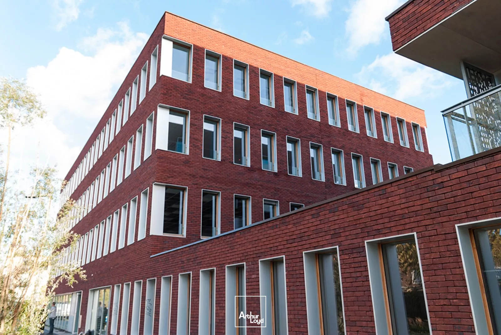 A la location, plateaux de bureaux en RDC et R+3 - LOMME / EURATECHNOLOGIES