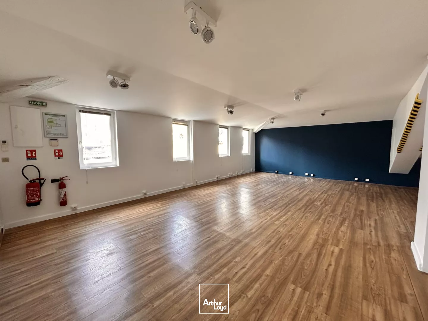 À louer : bureaux de 61 m² dans le Triangle d'Or de Bordeaux