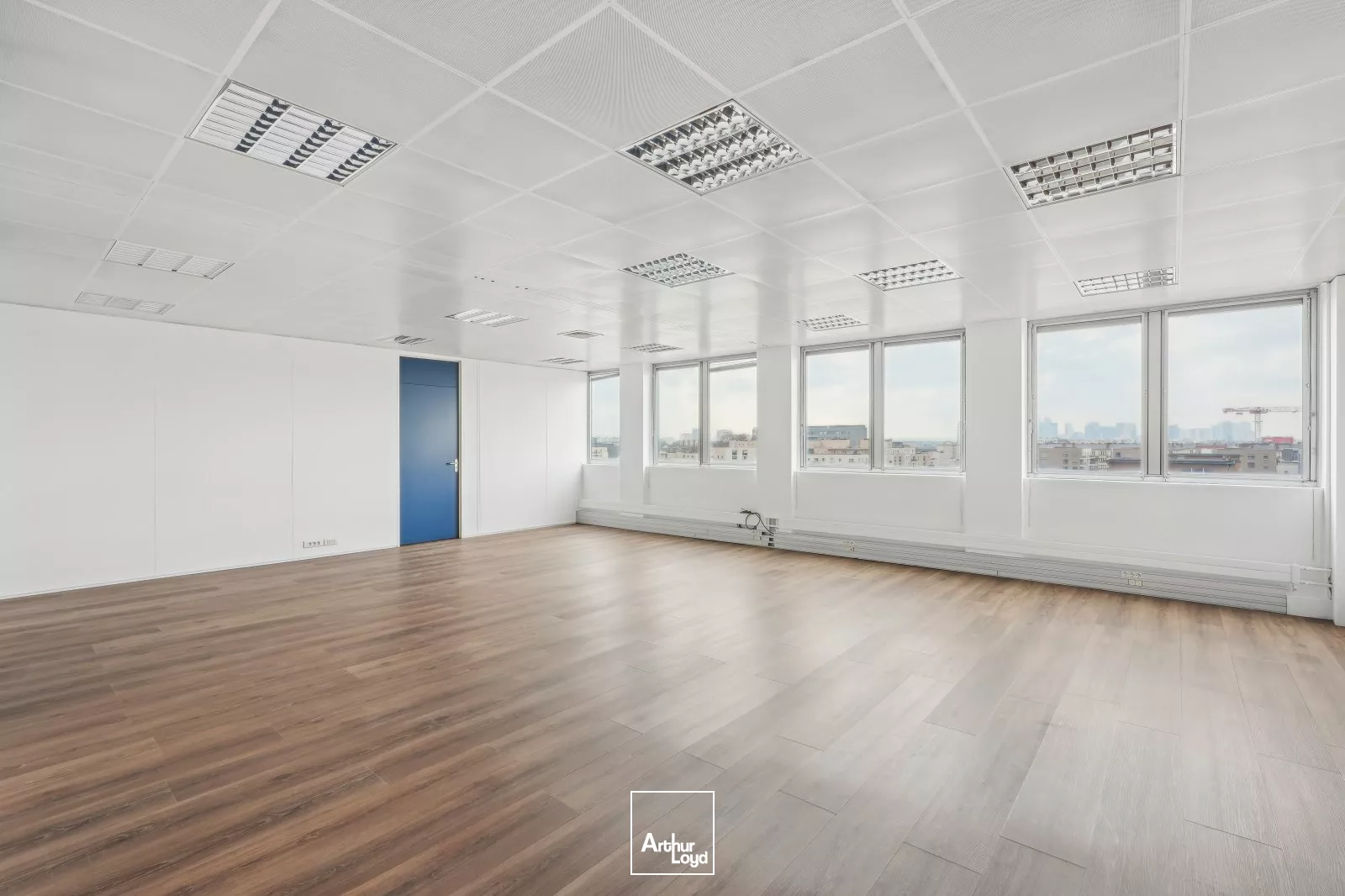 Nouveaux bureaux à acquérir - Facilité d'aménagement - Quartier animé d'Asnières sur Seine 