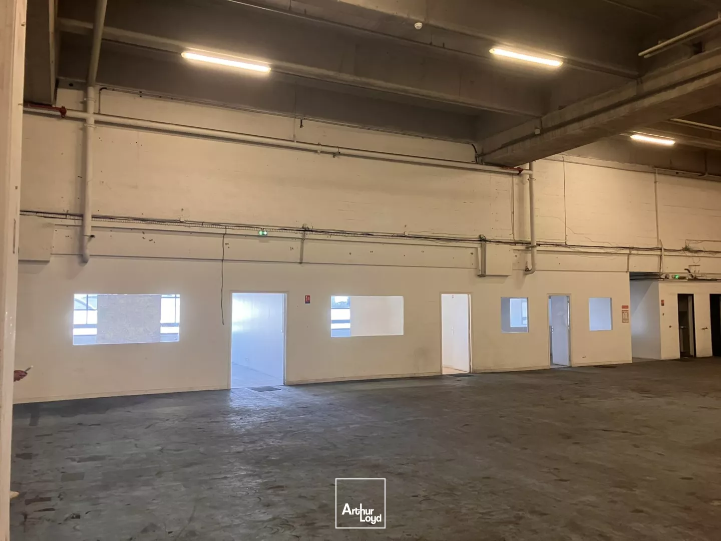 Locaux d'activité à louer à PANTIN 93500