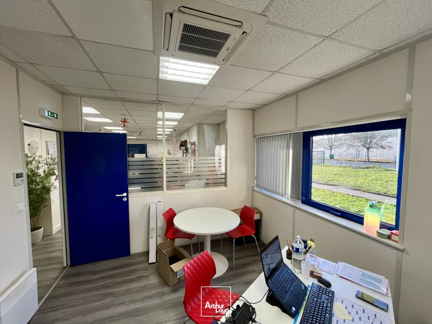 Bureaux à louer 77m2 Meung-Sur-Loire PA SYNERGIE