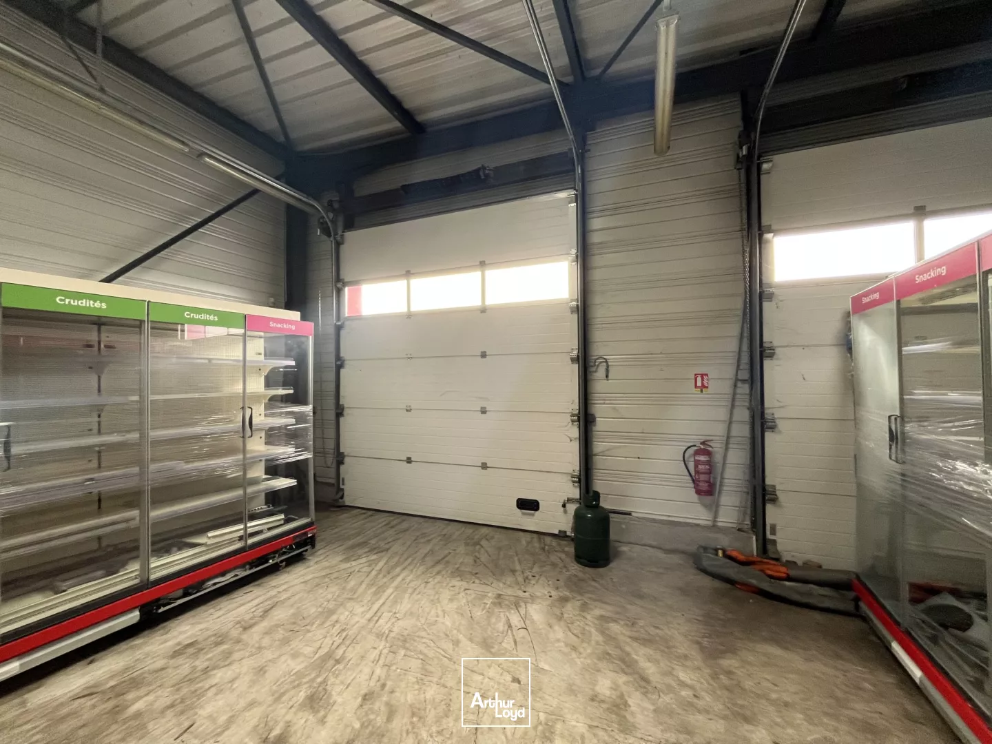 Local d'activités à louer Tavers 