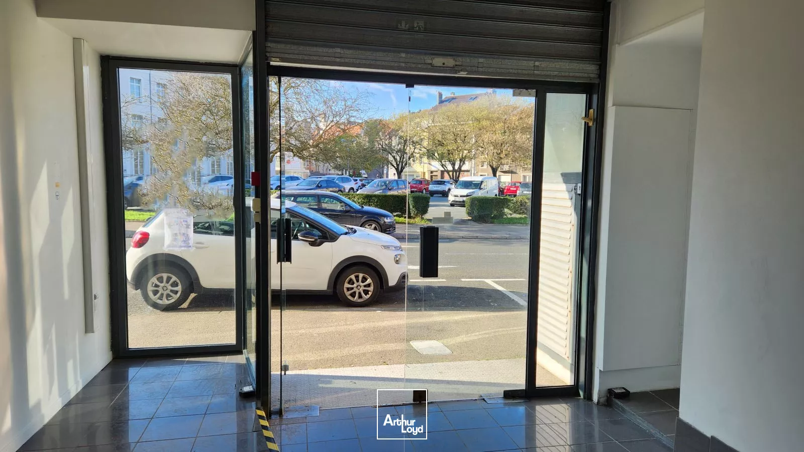 Local commercial de 215 m² à vendre ou à louer - Centre-ville de Boulogne-sur-Mer 